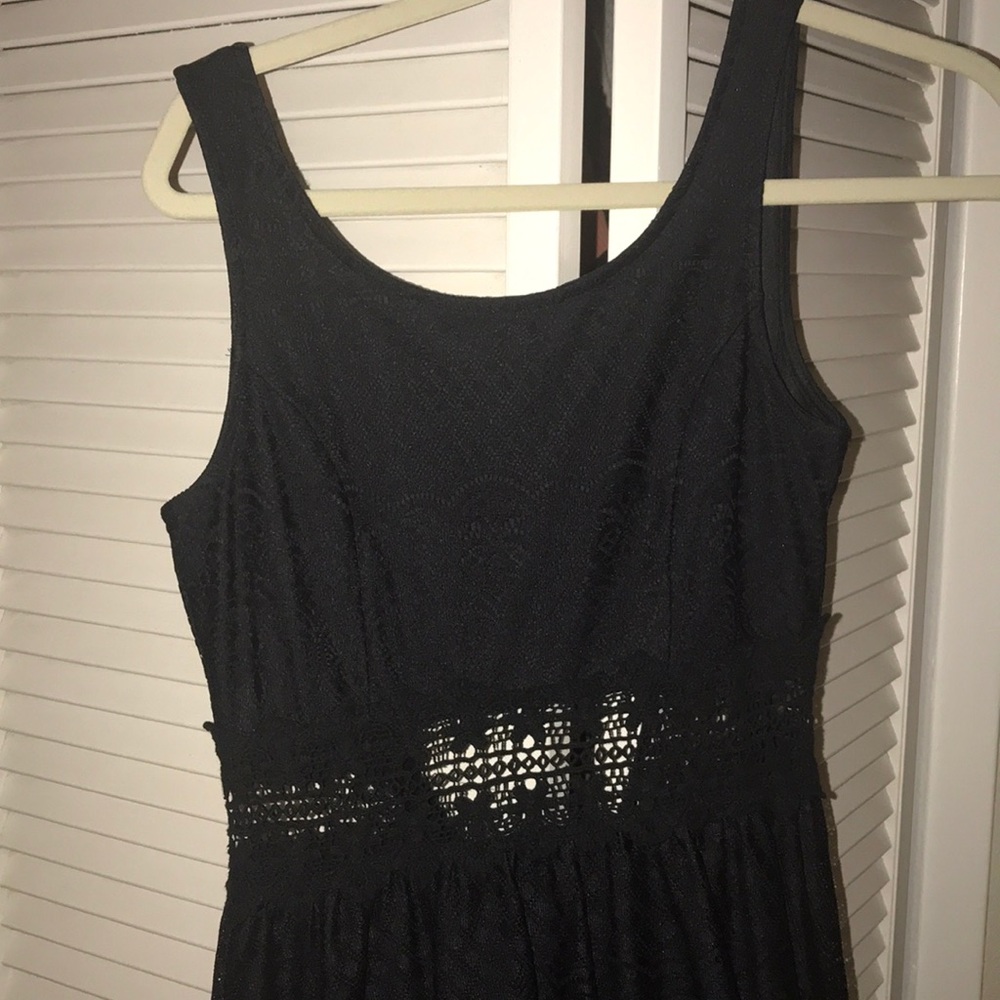 Black lace dress